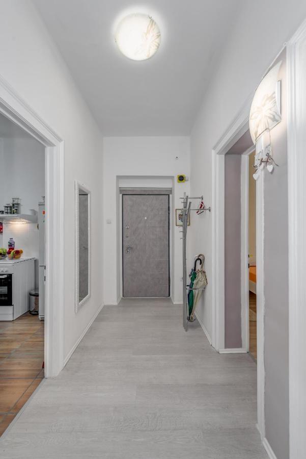 Apartment Pape Split Exterior photo