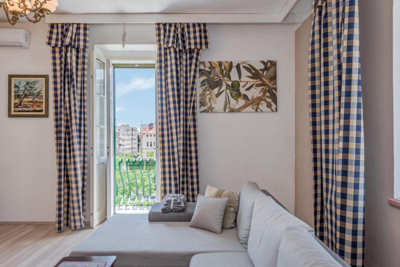 Apartment Pape Split Exterior photo