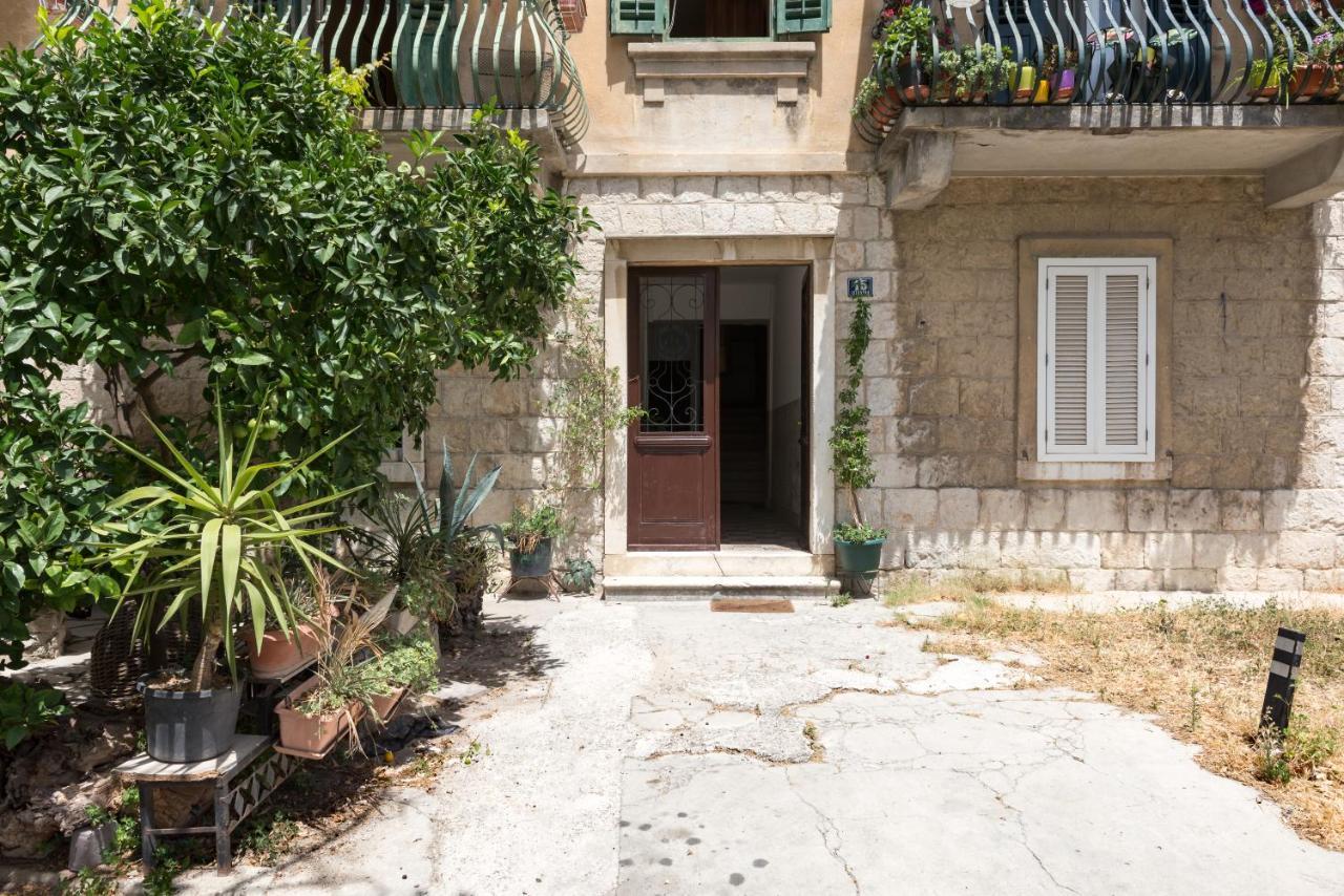 Apartment Pape Split Exterior photo