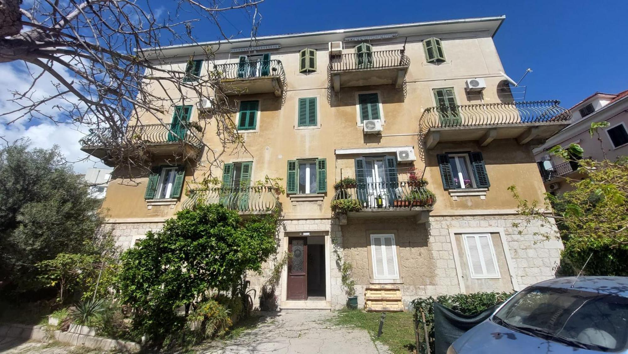 Apartment Pape Split Exterior photo
